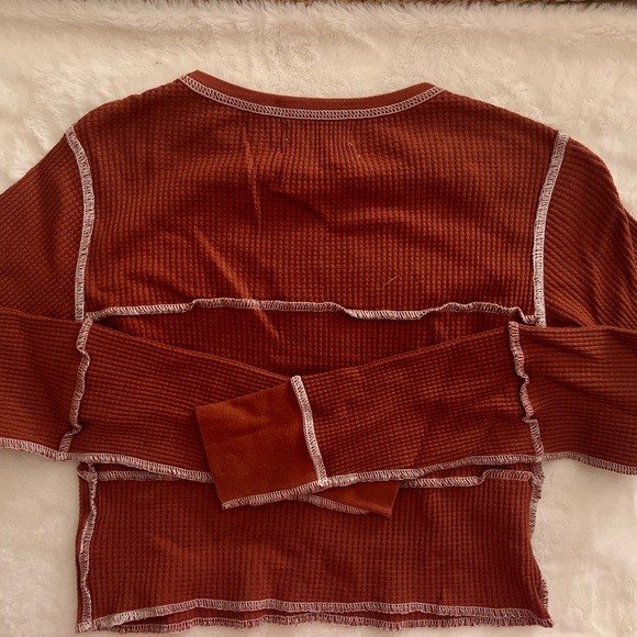 Urban Outfitters Rust Waffle Knit Top - Picture 4 of 4